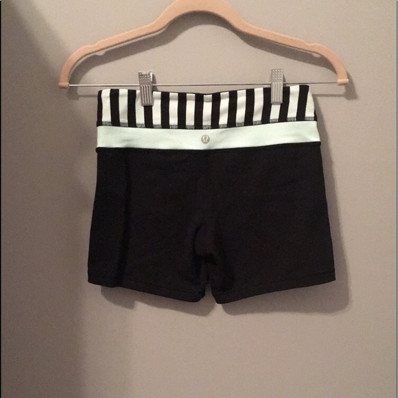 reversible lululemon shorts - Picture 1 of 3